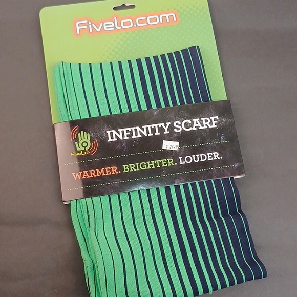 NWT Seattle Seahawk color infinity scarf - Picture 1 of 3